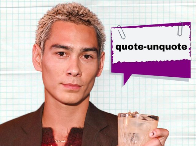 エヴァン・モックが使ってた「quote-unquote」ってどんな意味？
