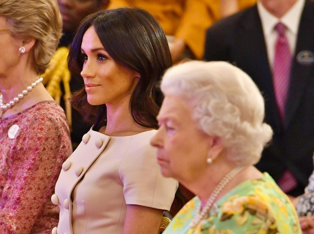 メーガン妃、エリザベス女王と初めて会ったときにした「約束」を破る