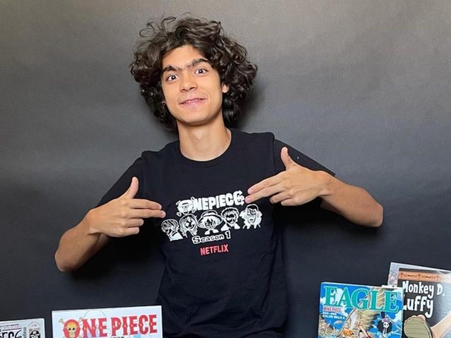 実写版『ONE PIECE』ルフィ役、「ウィーアー!」をバックにテンションMAXで配信決定を報告