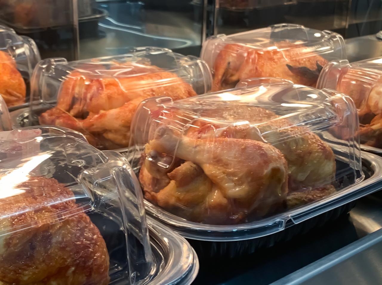 コストコのロティサリーチキンは「食べられたもんじゃない」、有名シェフが思う“問題点”がなるほど