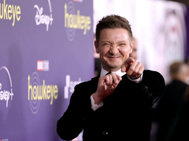 マーベル俳優、除雪車にひかれて重傷を負った「理由」が“本物のスーパーヒーロー”