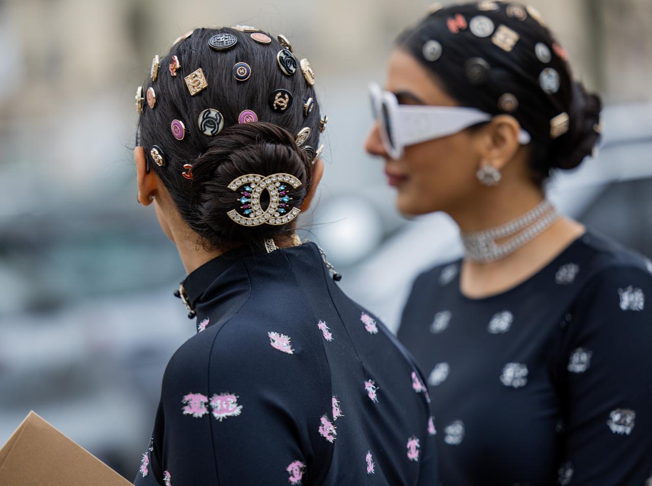 2023年春夏 オートクチュール コレクションで見つけた、オシャレなヘアアレンジをレポ