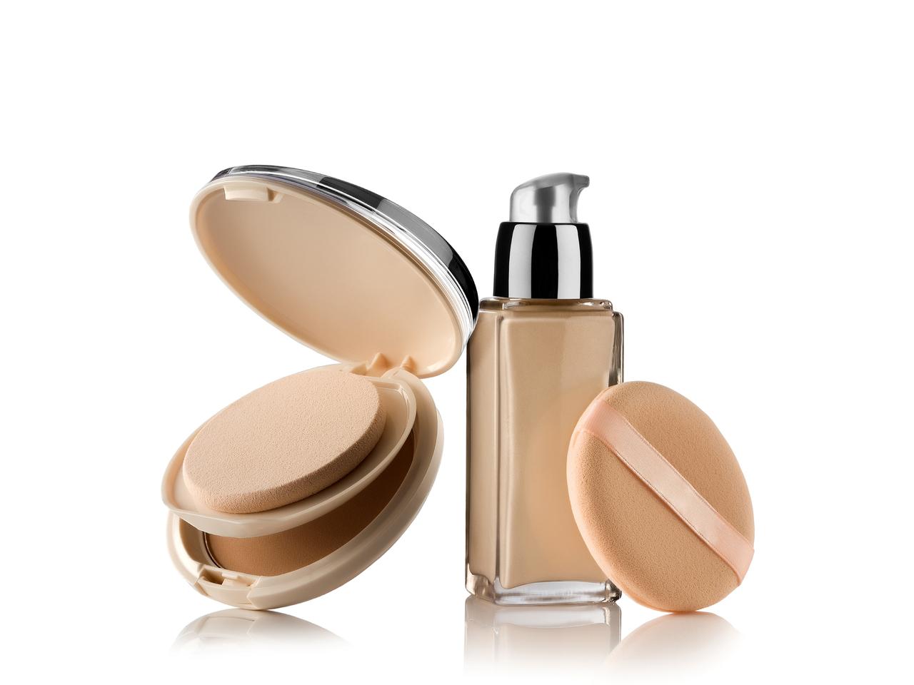 オイリー肌必見！テカらないメイク法とアイテム選びのポイント