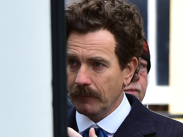 ユアン・マクレガーが「ロシア人貴族」に、軟禁刑後も紳士さは消えない…！