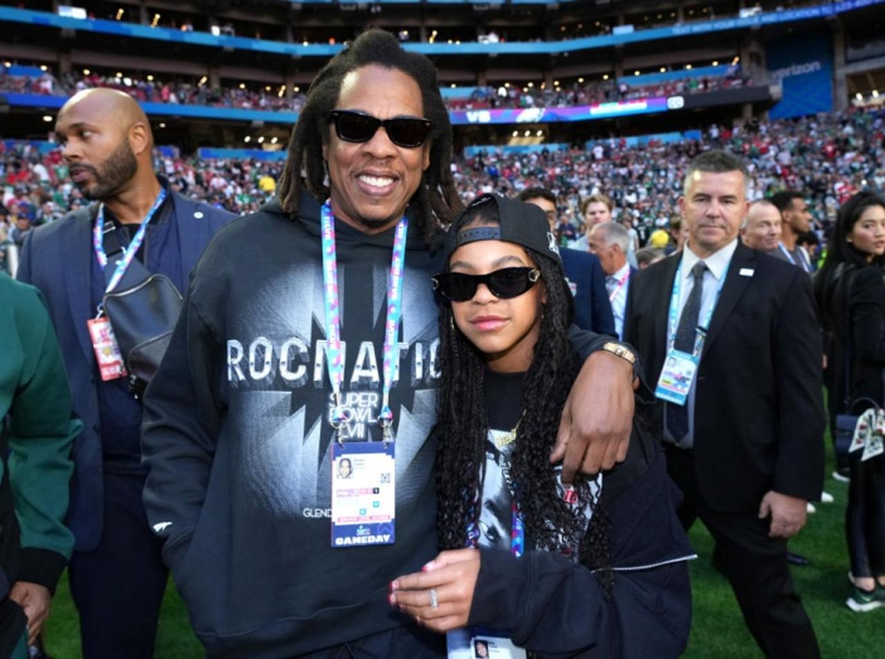 “最も偉大なラッパー”であるジェイ・Z、普段は子どものカメラマン