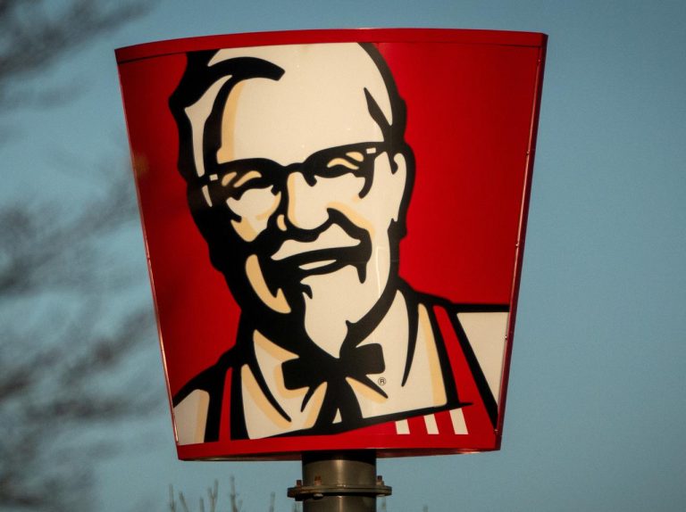 KFC店員が経験した「無理やりすぎるクレーム」、接客業は大変…