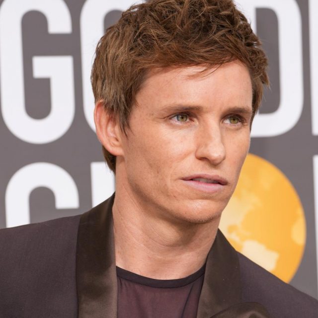 エディ・レッドメイン、『リリーのすべて』批判を受けてトランス俳優たちに演劇学校で学んでいた