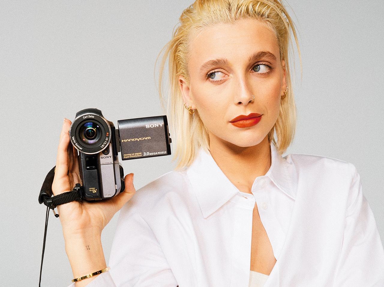 Z世代のアイコン、エマ・チェンバレンがランコムの新しいグローバルアンバサダーに