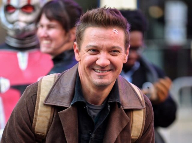 除雪車事故で30ヵ所以上骨折し重傷だったジェレミー・レナー、早くも復帰日が決定