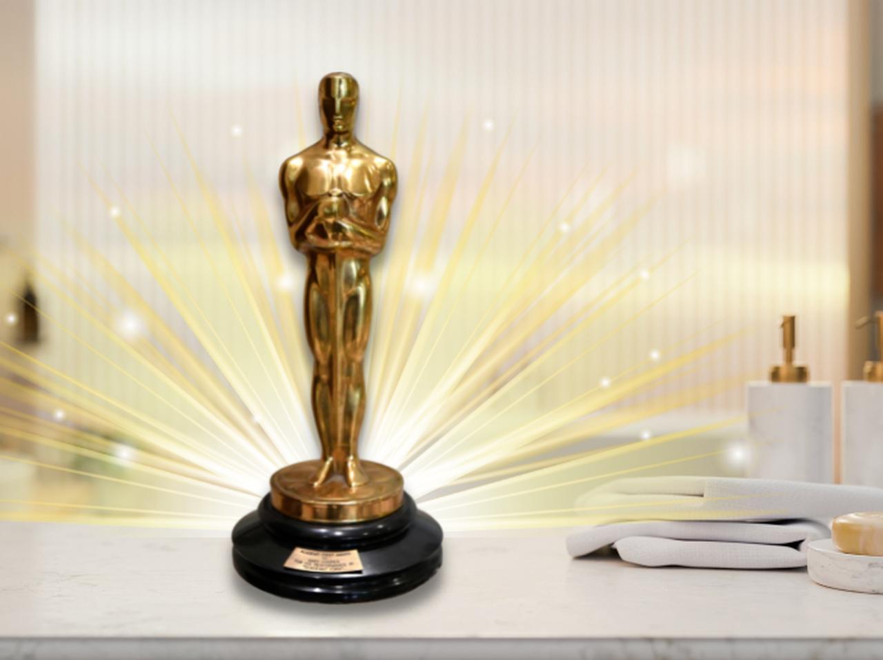 アカデミー賞の受賞者は「オスカー像」をどこに飾ってる?トイレに置いているツワモノも