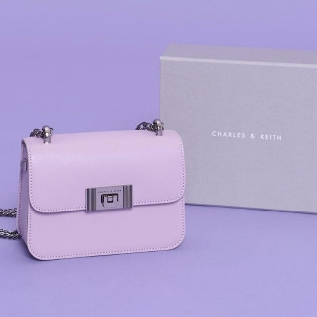 チャールズ＆キース、国際女性デーに人気バッグ「Alia」の特別カラーを発売