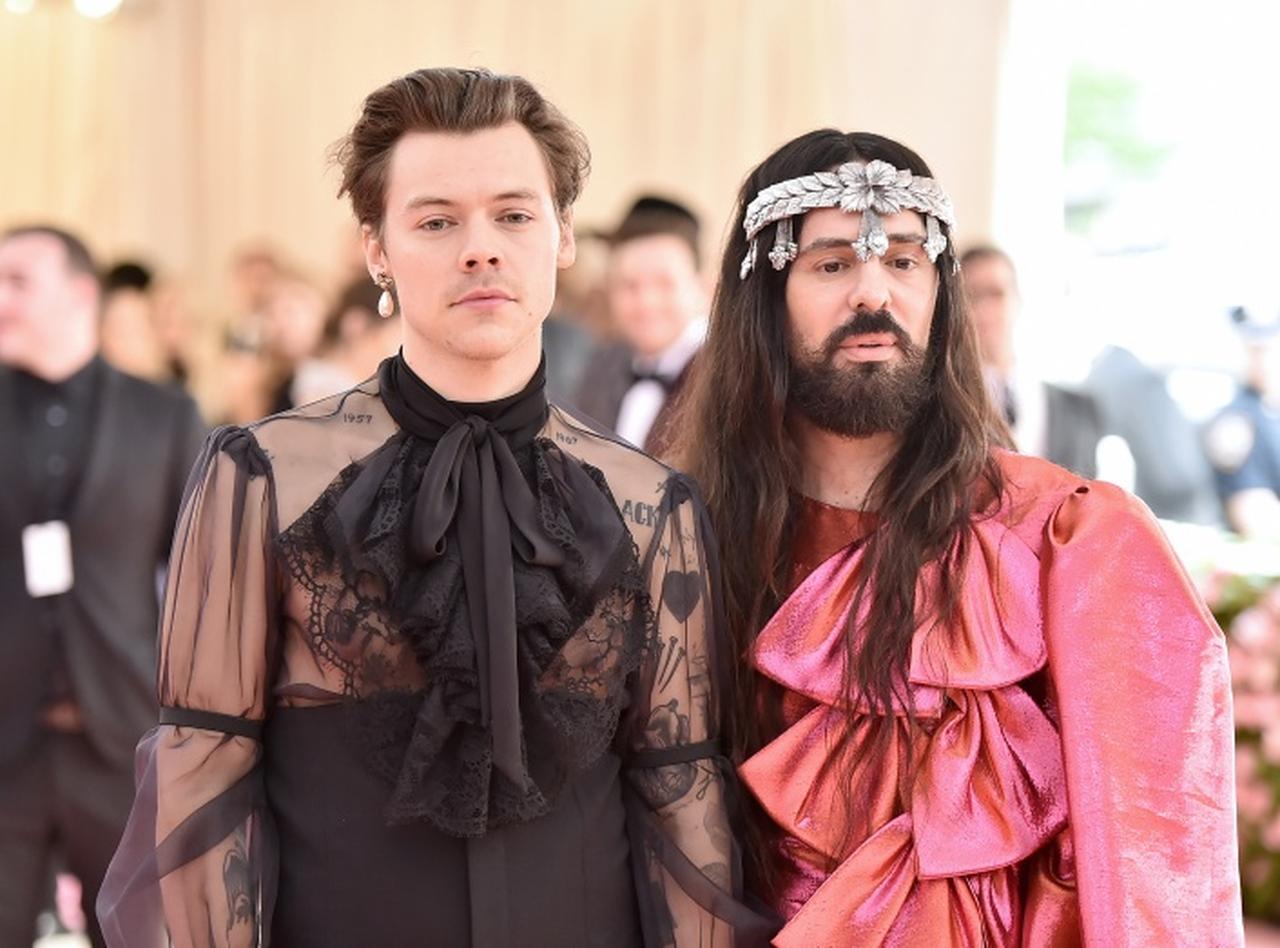 ハリー・スタイルズの運命を変えた「1着のファーコート」