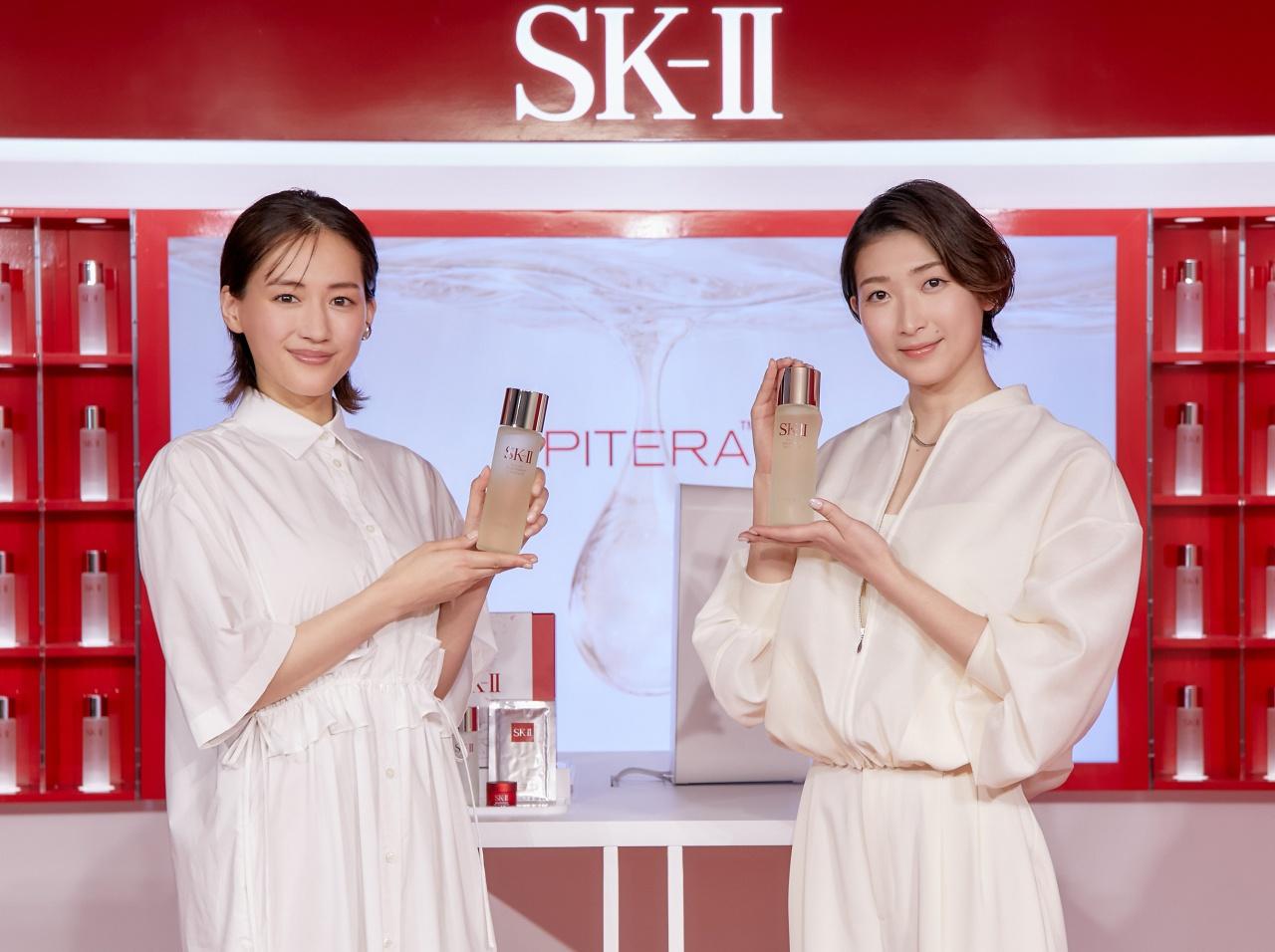 SK-IIの肌測定イベントに綾瀬はるか、池江璃花子が登場！驚きの「肌年齢」結果は？