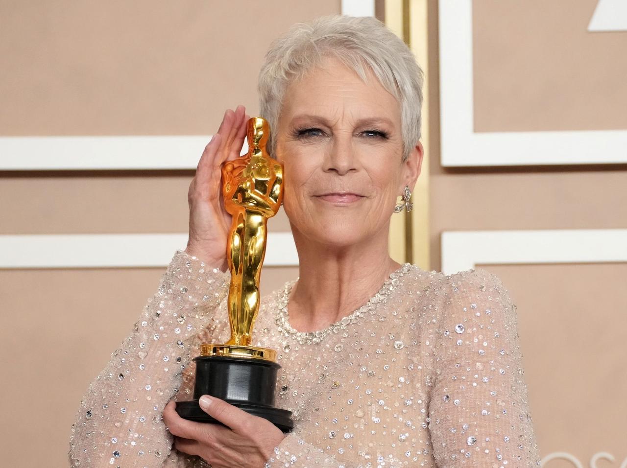 『エブエブ』ジェイミー・リー・カーティス、“女性の活躍”と“性別分けの撤廃”を両立するのは難しい【アカデミー賞】