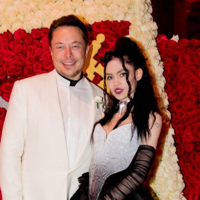 「？」という名前を国に却下されたイーロン・マスクの子どもが「Y」に改名、その意味は？