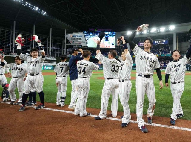 WBC準決勝のバックネット裏で日本代表を応援していた人気セレブがいた