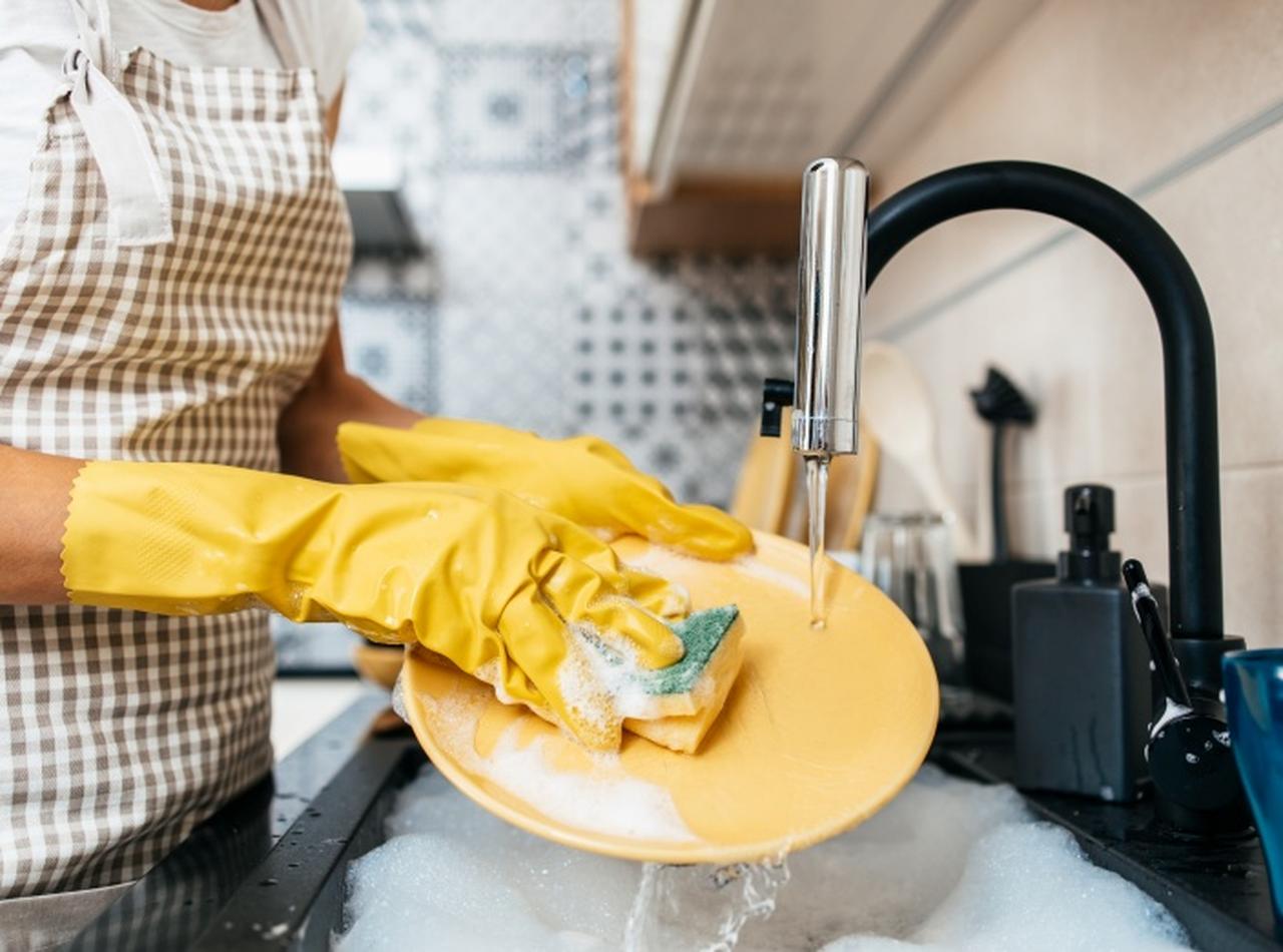 「母親は無職ではない」ということを証明!西で元妻に家事労働に対して3,000万円支払い命令