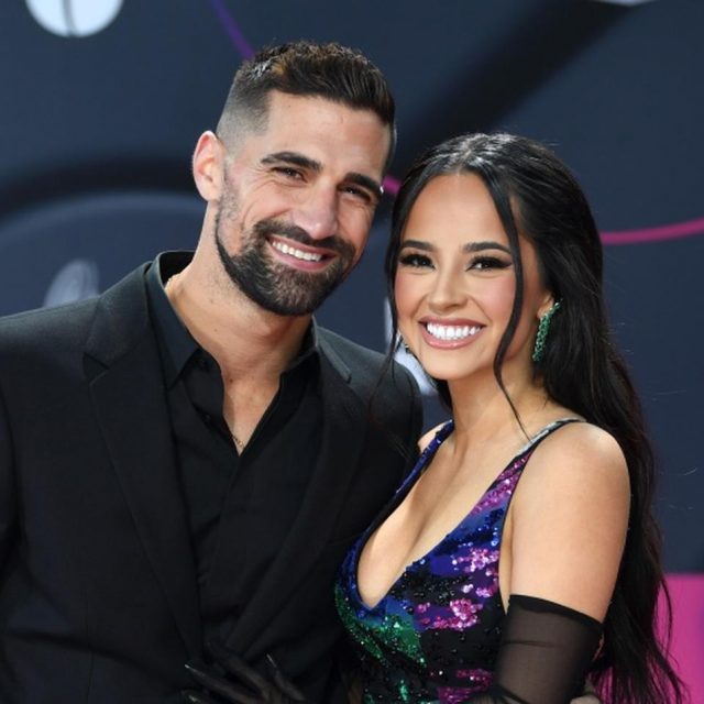婚約発表後に「浮気発覚」で炎上中！ベッキー・Gと交際中のFCダラス選手が窮地【騒動まとめ】