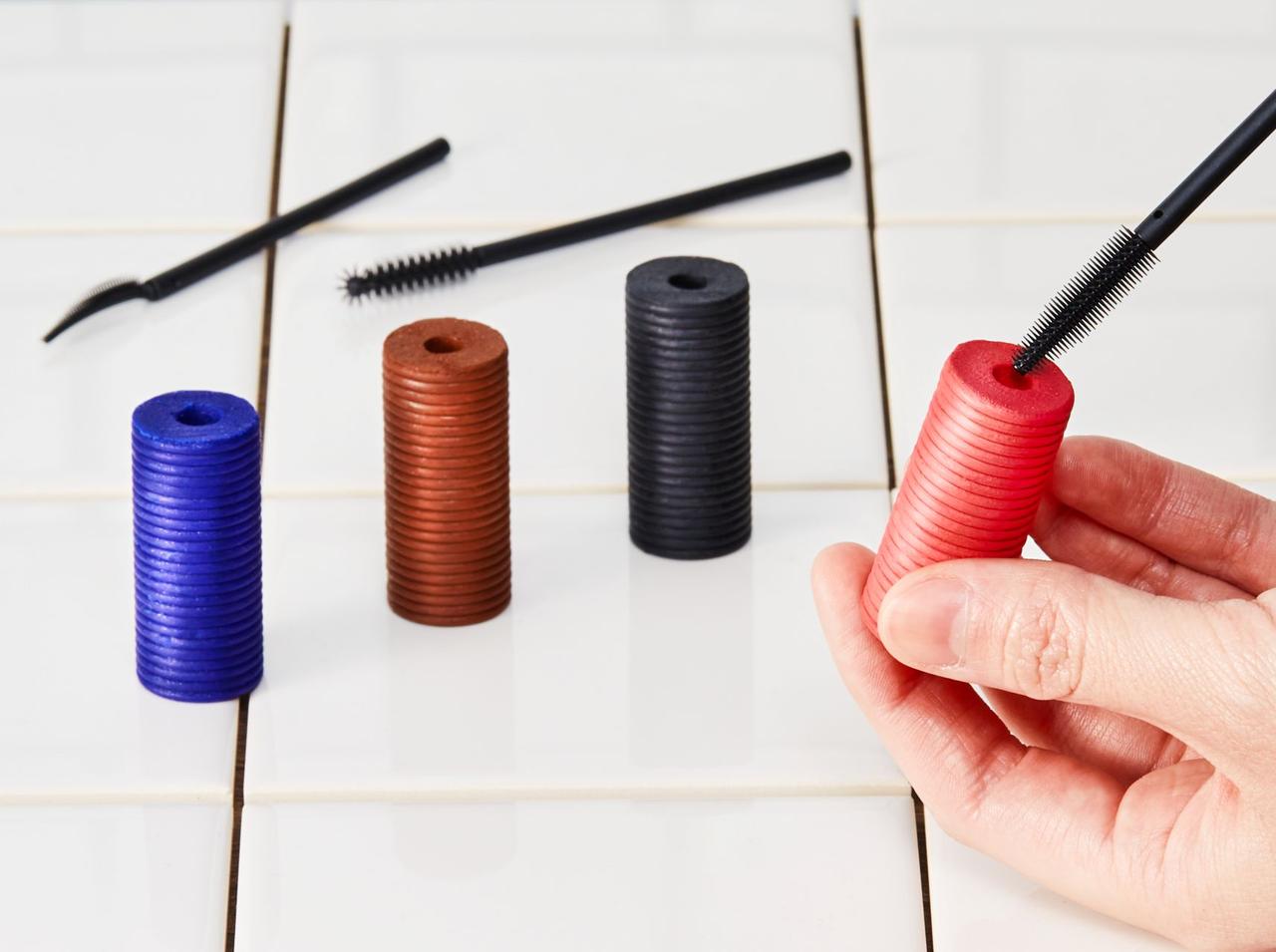 LUSH初!プラパッケージを使わないマスカラ「ネイキッドマスカラ」が誕生