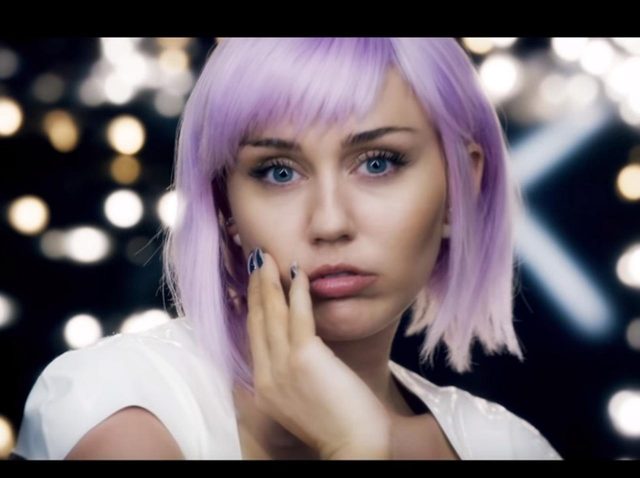 ついに再始動！『ブラック・ミラー』シーズン6の配信に「4年かかった理由」に納得