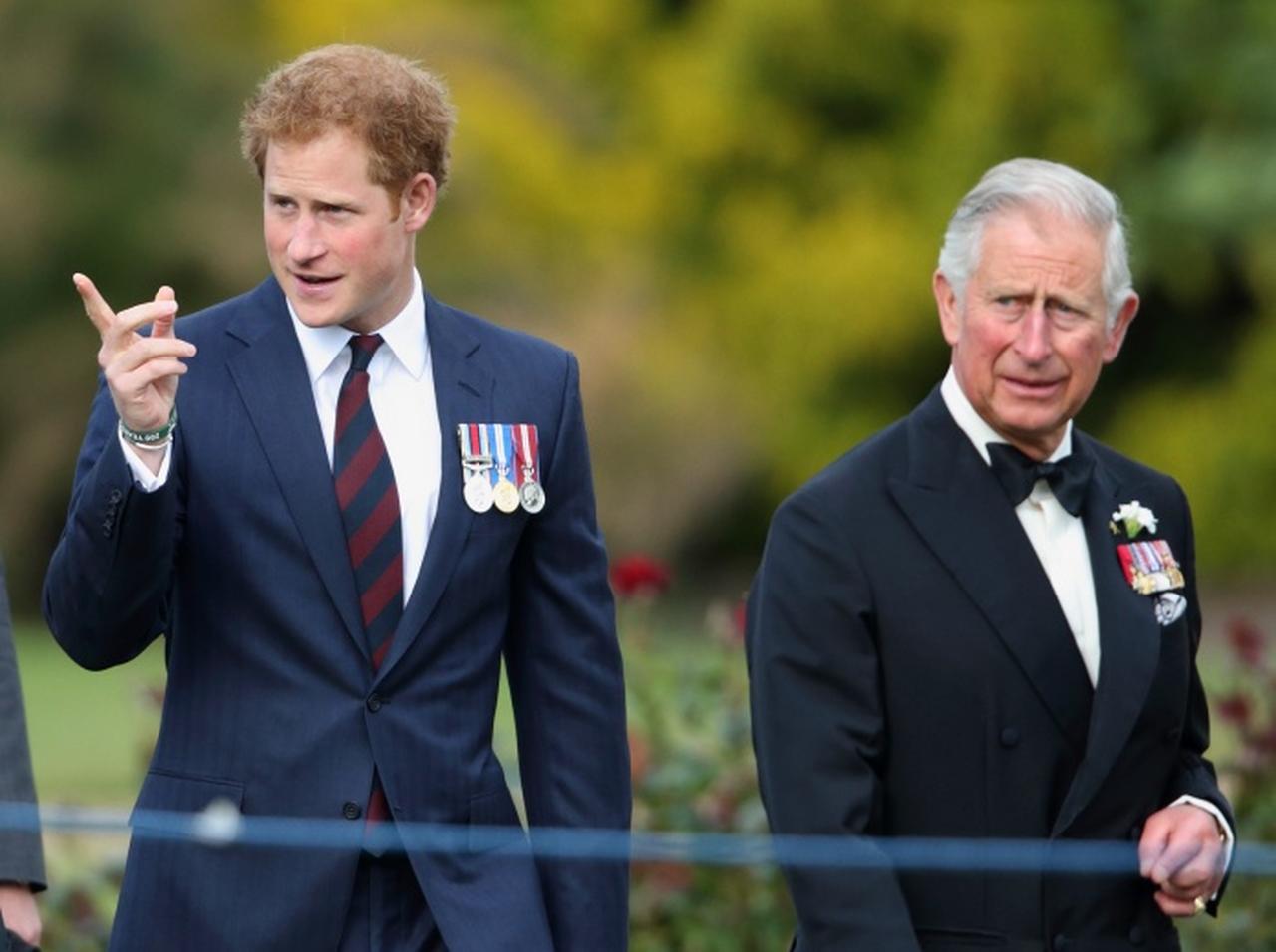 ヘンリー王子、戴冠式出席を決断する前に父チャールズ国王と「話し合い」をしていた