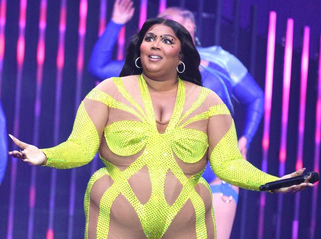 リゾ、ドラァグショー規制法の影響でテネシー州でのコンサート中止を迫られていた