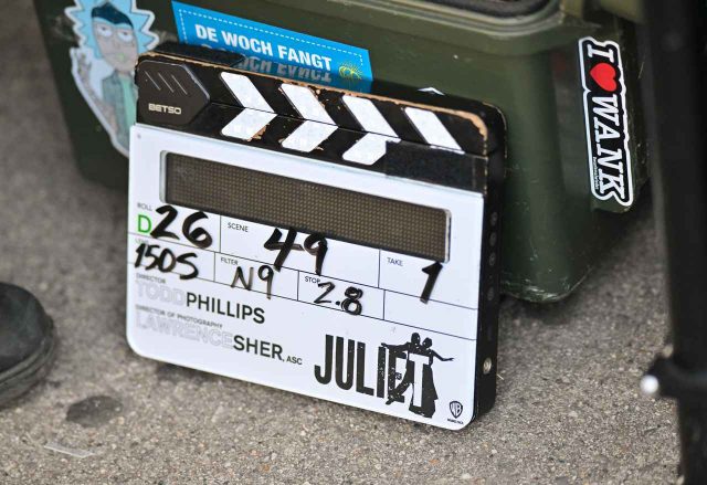 『ジョーカー2』撮影現場で、カチンコに「ジュリエット」と描かれている理由は？