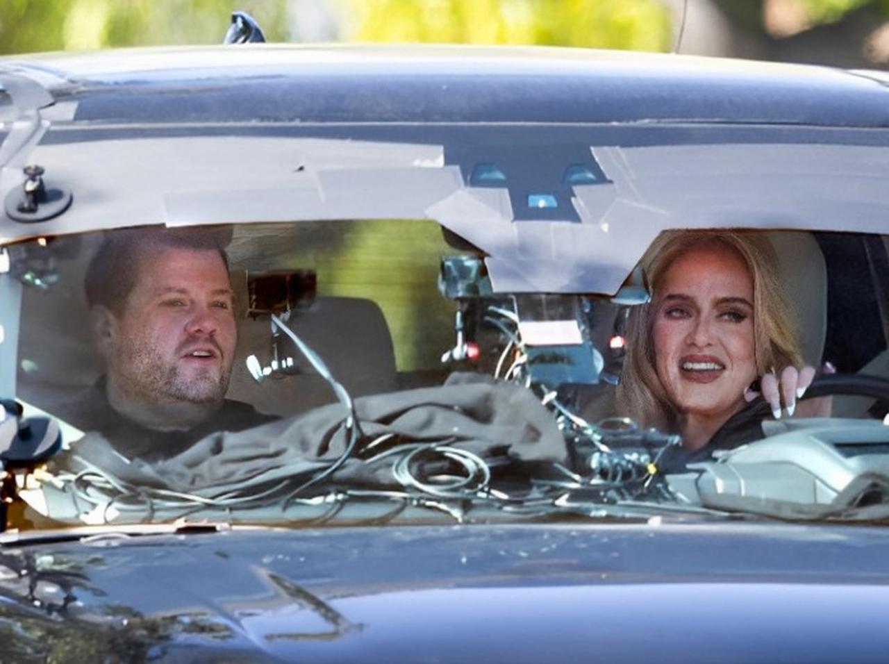 ジェームズ・コーデン、アデルと“最後”の「カープール・カラオケ」を撮影【写真アリ】