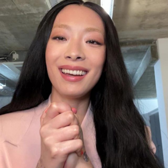 日本で同性婚ができないのは「恥ずかしいこと」、リナ・サワヤマ「This Hell」が東京レインボープライド2023のテーマ曲に