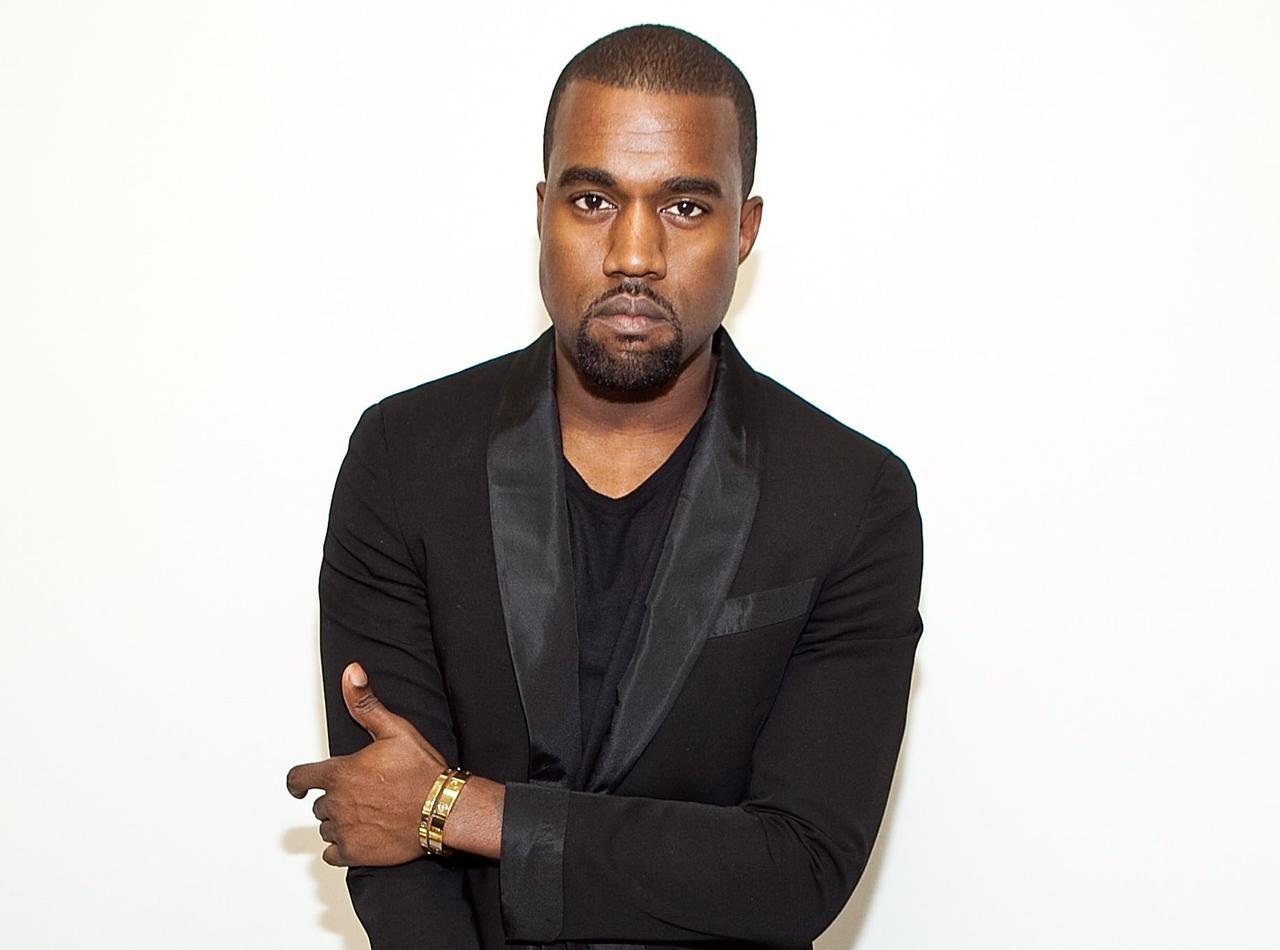 給食は毎日寿司が一食だけ、カニエ・ウェスト経営の学校の異常さを元教師らが裁判で明かす