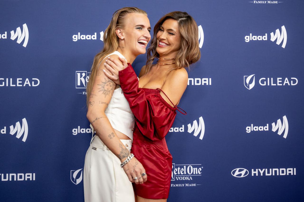 元パートナーも祝福! 『セリング・サンセット』クリシェルがノンバイナリー恋人と再婚