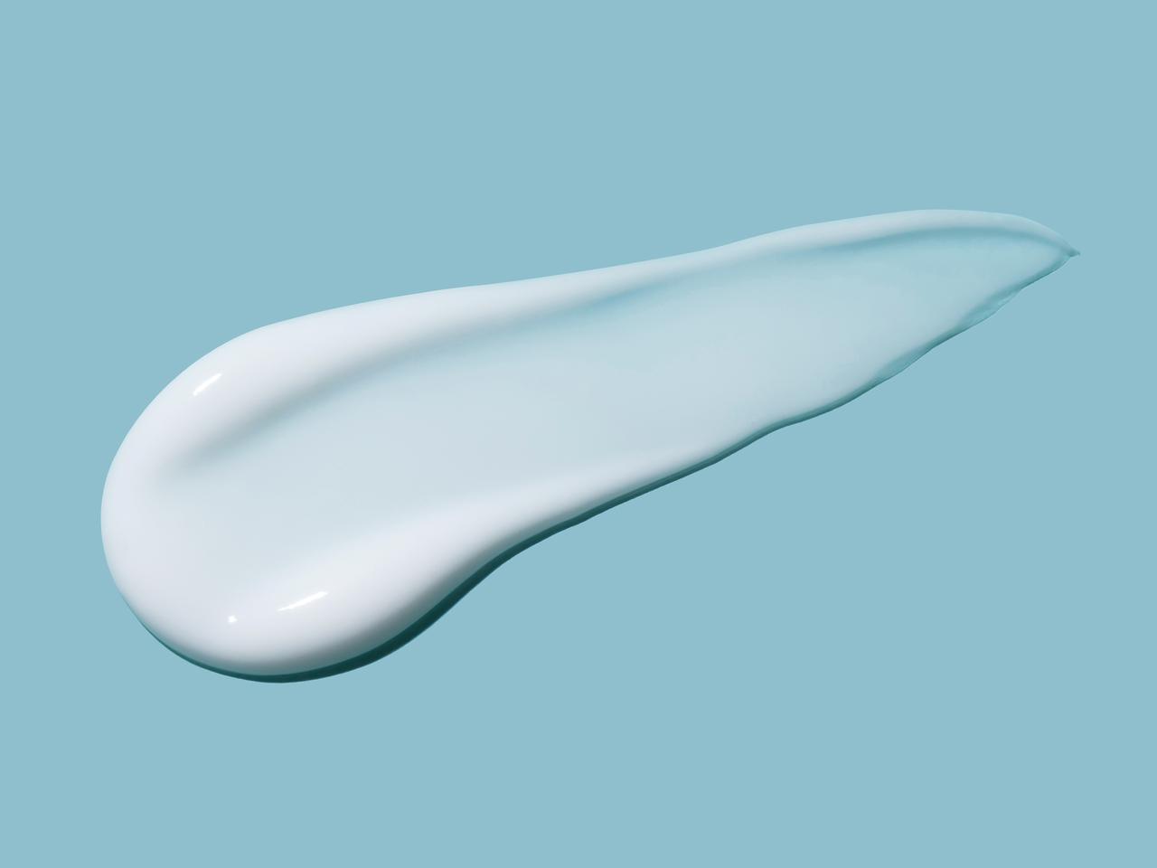 イエベ肌にもおすすめ！ブルーのコントロールカラーで“透明感”を引き出すコツ