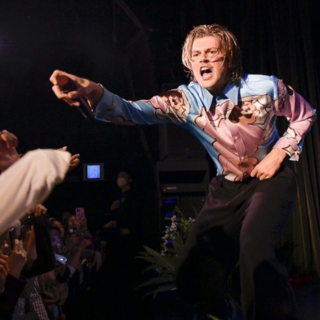 東京ならではの特別な演出も！ルエル、4年の来日公演はハイライトが満載【ライブレポ】