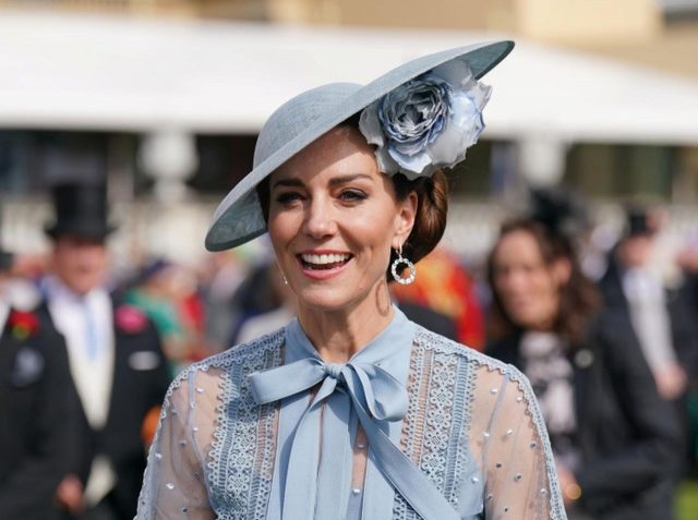 キャサリン妃、珍しく4年前と丸っきり同じコーデでパーティーに参加