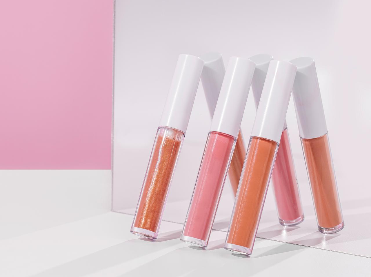 どっちを選べばいい?リップグロスとリップオイルの違いと使い方