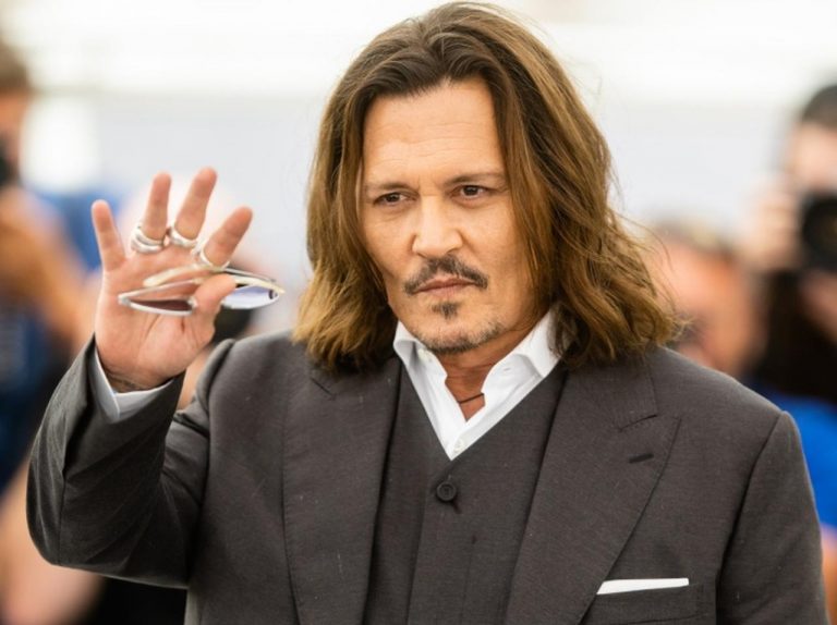 【騒動まとめ】ジョニー・デップがカンヌ映画祭をめぐる騒動にコメント、「私たちが心配すべきことではない」と一蹴