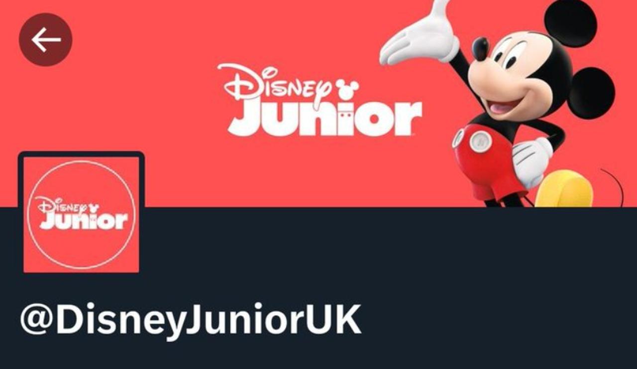 ディズニー”公式”が放送禁止用語をツイート、ツイッター社がパロディアカウントに金色バッジ付与