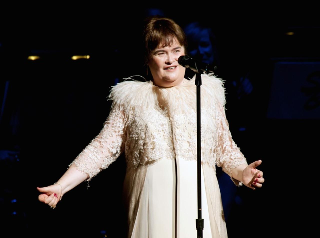 スーザン・ボイルが脳卒中から復活、久しぶりに歌声を披露