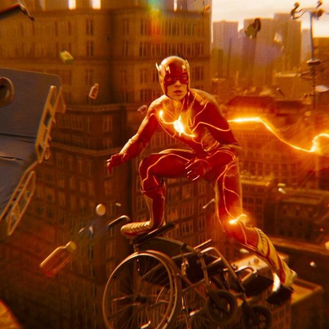 『ザ・フラッシュ』ファイナル予告でDC史上最大級のアクションを予感させる