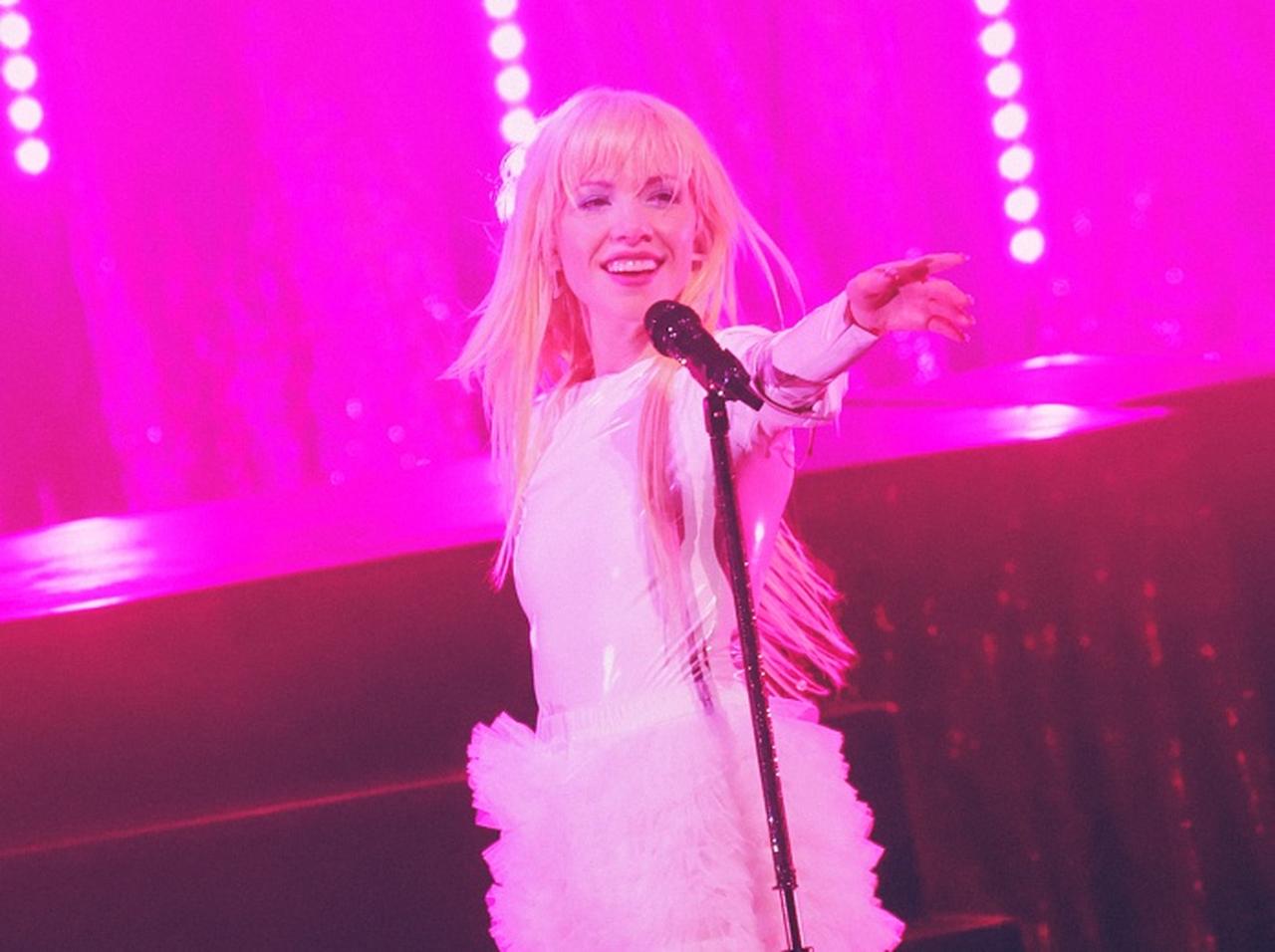 カーリー・レイ・ジェプセンの来日公演初日が幸せポップ空間すぎた【ライブレポ】