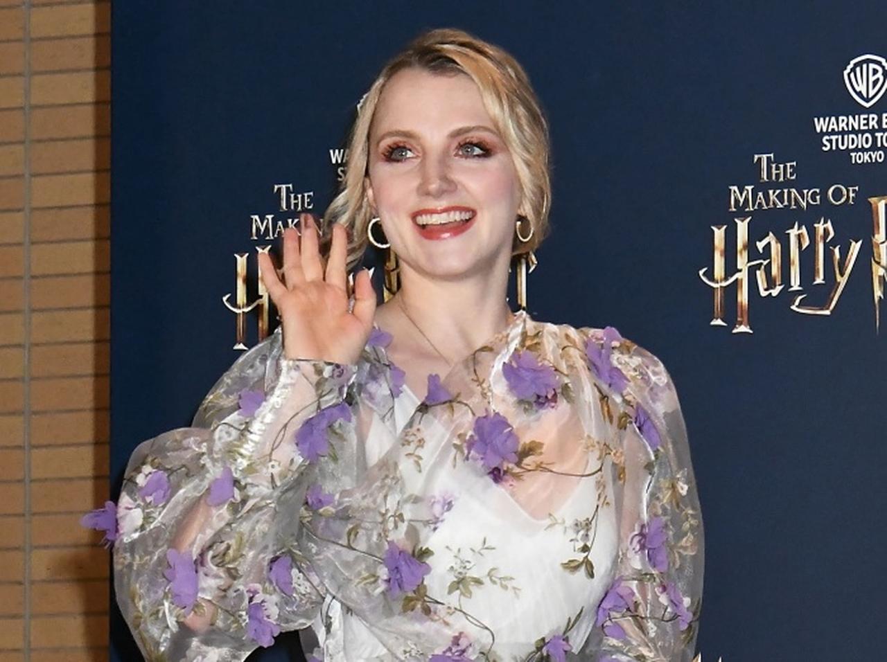 『ハリポタ』スタジオツアー東京の前夜祭に出席したルーナ役、「予期せぬ出来事」が発生