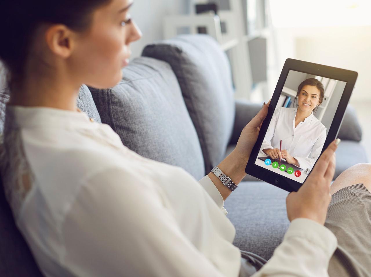 20〜40代女性の利用が最多!現代女性のための「オンライン診療活用術」