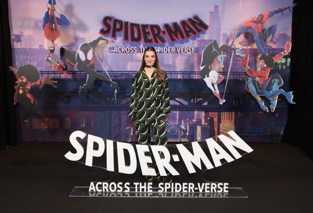 【独占解禁】ヘイリー・スタインフェルドが『スパイダーマン︓アクロス・ザ・スパイダーバース』は「1作目をはるかに超えた」と断言！