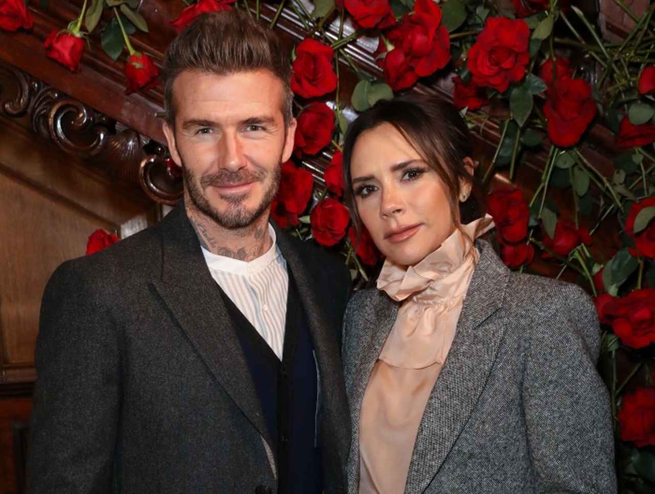 変装なしで一風堂へ!ヴィクトリア・ベッカムが家族でラーメンを楽しむ