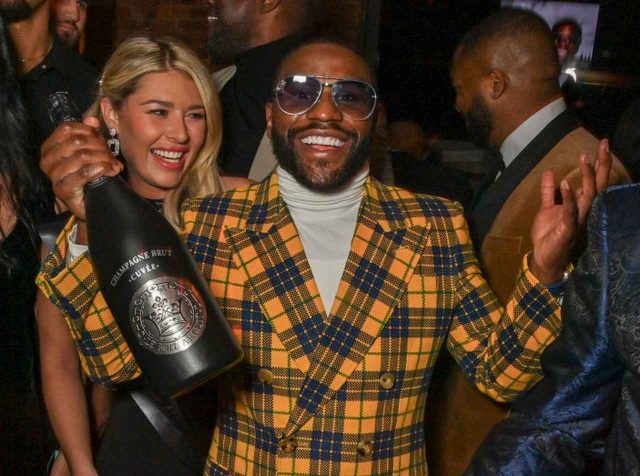 1度履いた靴は2度と履かない、フロイド・メイウェザーのシューズクロークがスゴイ