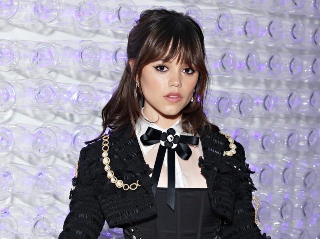 ジェナ・オルテガ、『ウェンズデー』のシーズン2は“ホラー要素が強め”と明かす