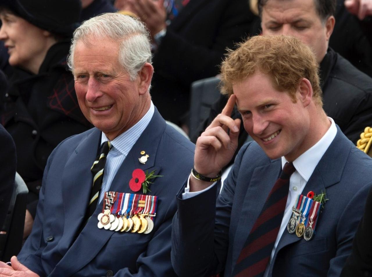 チャールズ国王、孫への誕生日プレゼントを“はりきりすぎて”ヘンリー王子から「注意」される