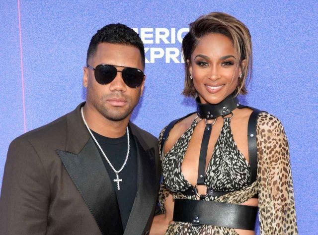 人気セレブ夫妻が結婚7周年を日本でお祝い、日本での「サプライズプレゼント」に妻大喜び