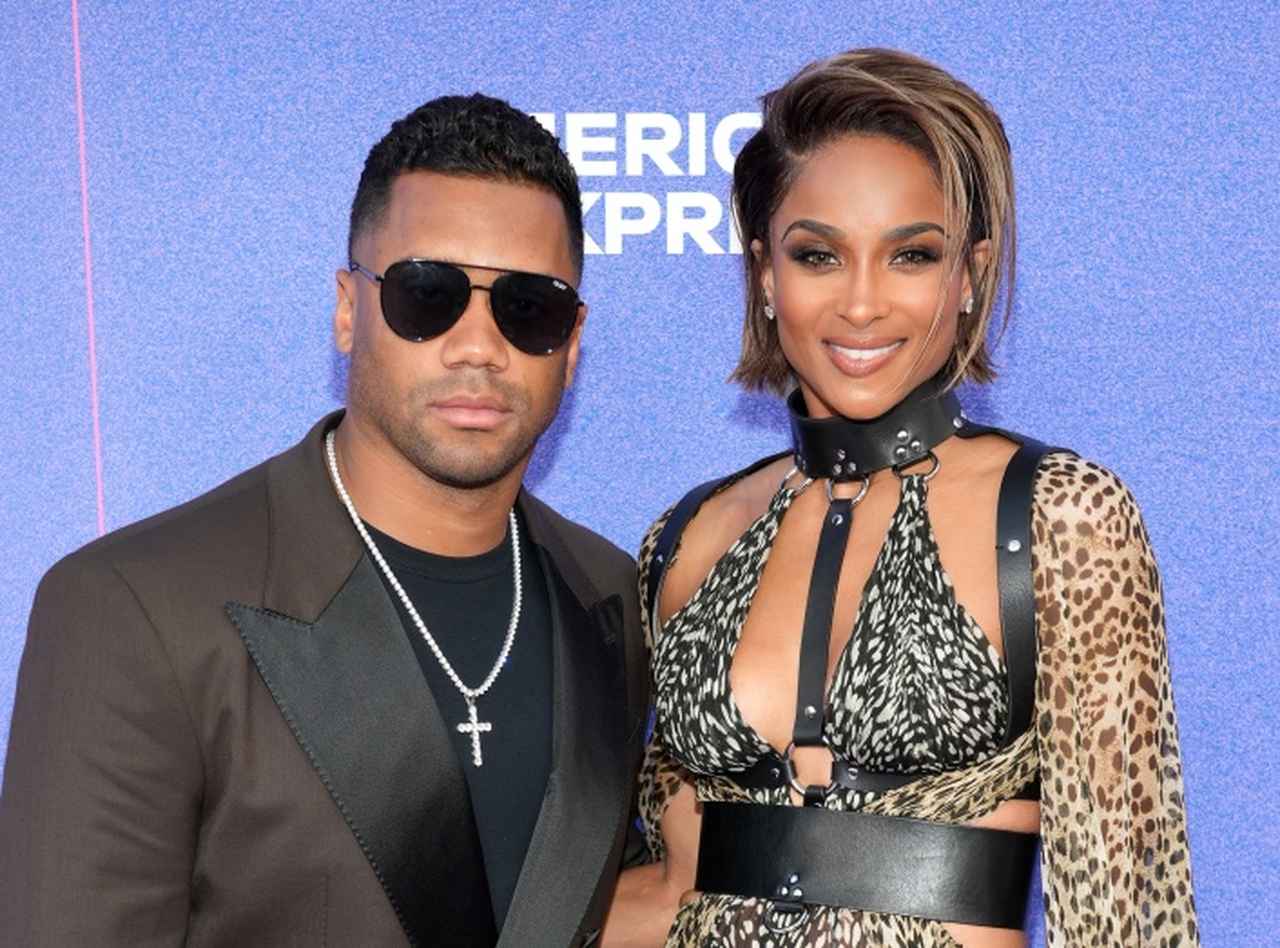 人気セレブ夫妻が結婚7周年を日本でお祝い、日本での「サプライズプレゼント」に妻大喜び