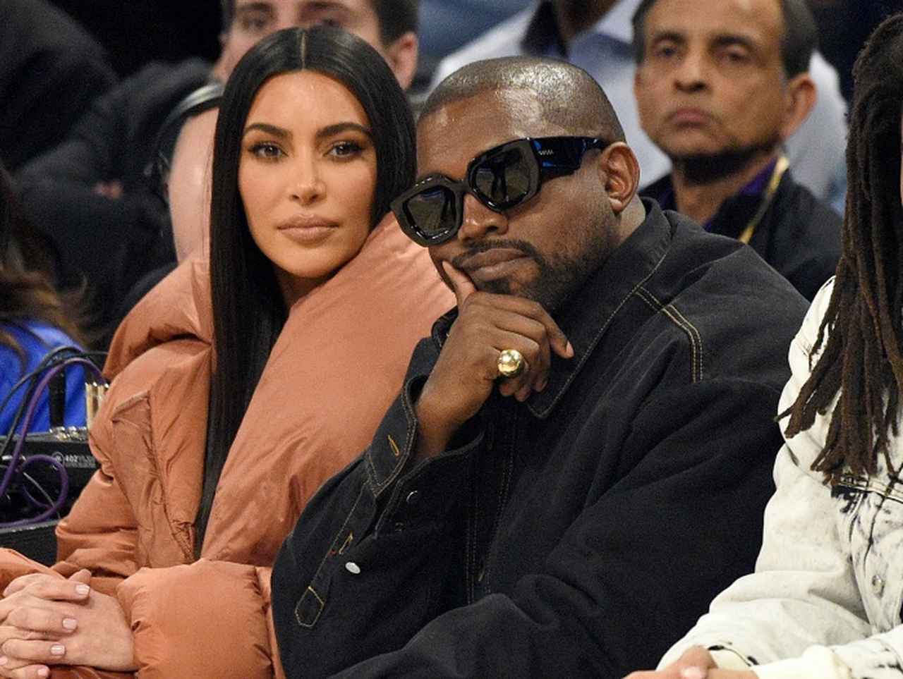 キム・カーダシアン、離婚しても捨てられない元夫カニエ・ウェストのものとは?